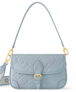 LOUIS VUITTON 다이앤 엠보싱 그레인 소가죽 바게트 핸드백, 숄더 백, 크로스백 여성 블루 L24*W9*H15cm